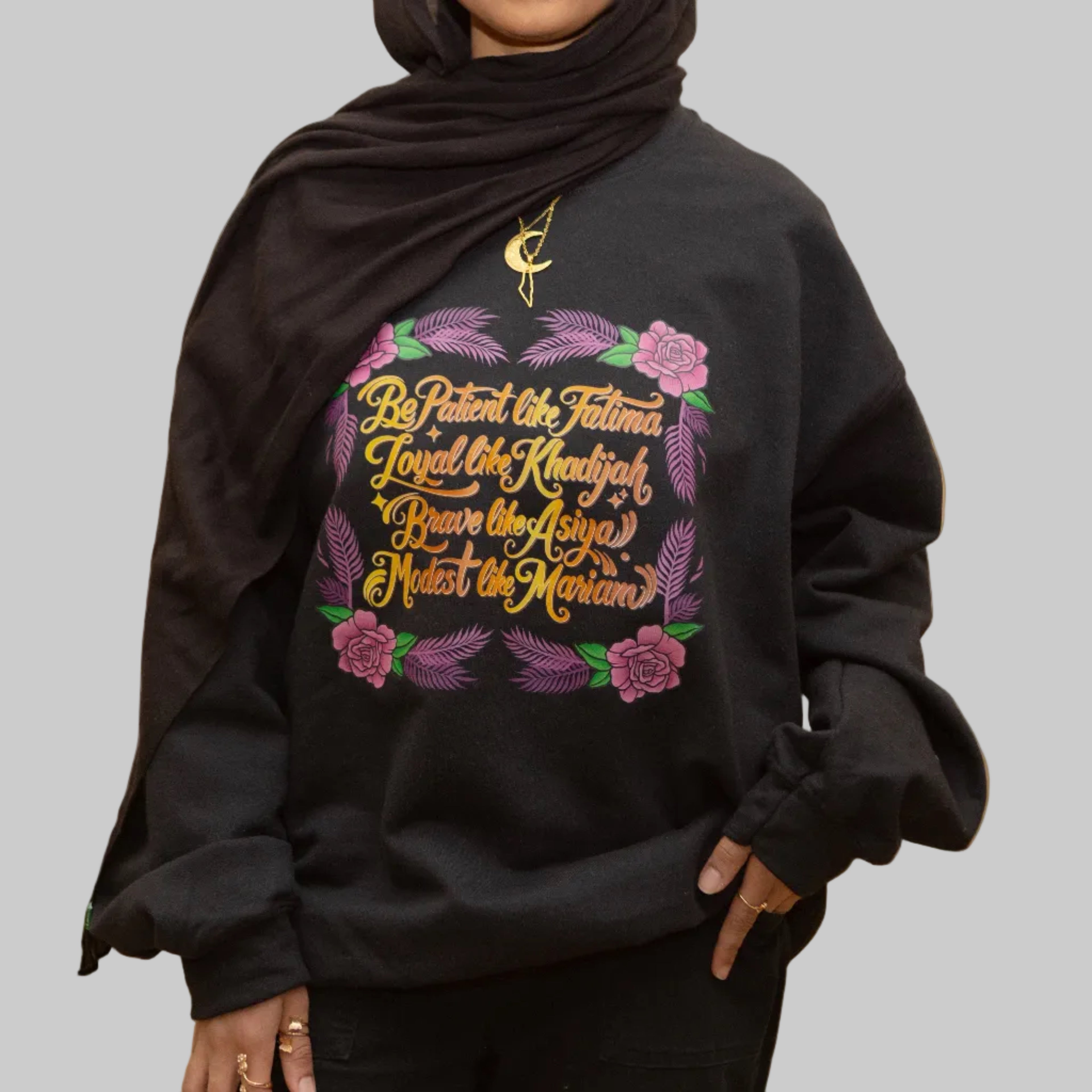 4 Women Crewneck