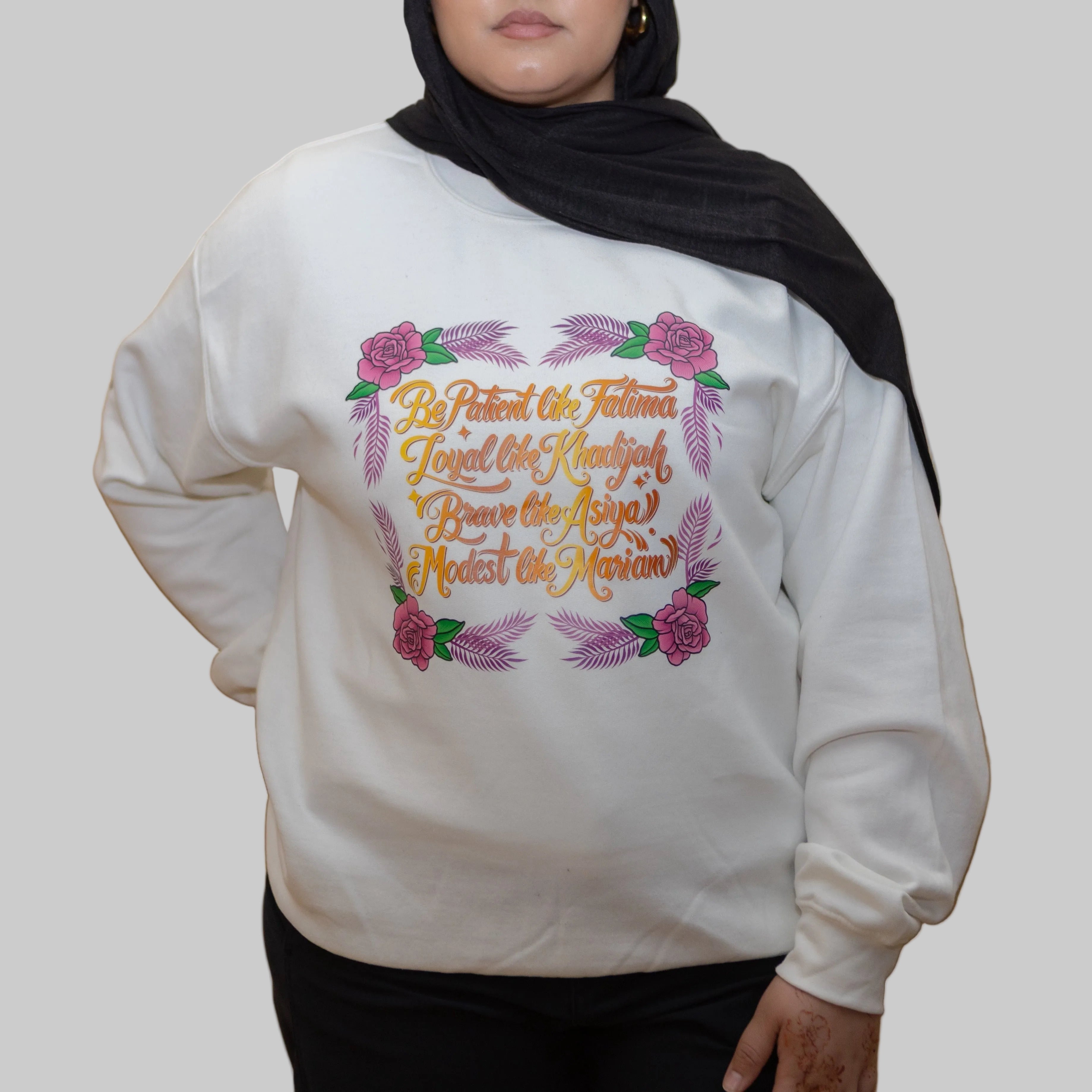 4 Women Crewneck